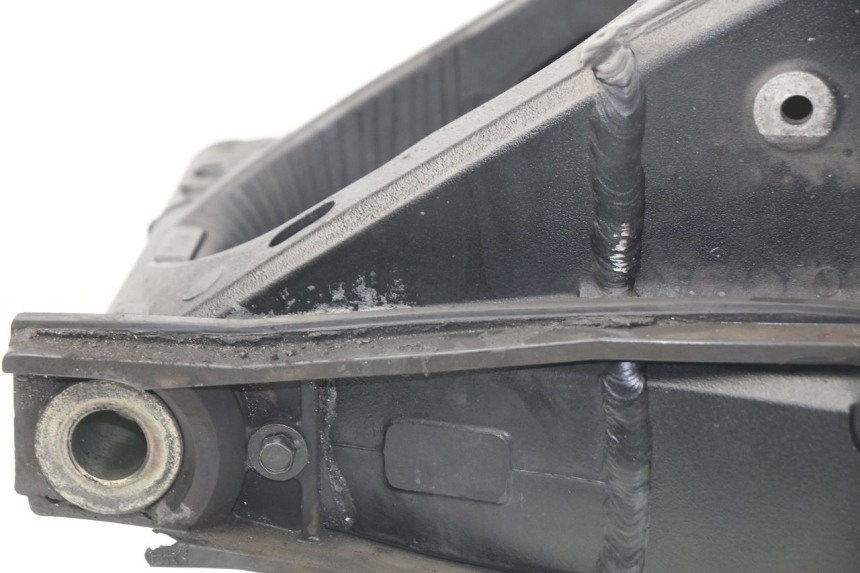 photo de SCHWINGE SUZUKI GSX-R GSXR 750 (2011 - 2016) - Kennzeichnungen und Originalreferenzen