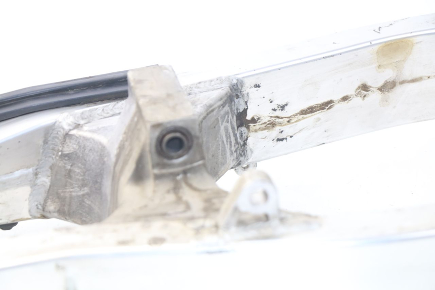 photo de SCHWINGE SUZUKI GSX-R GSXR 600 (2001 - 2003) - Gesamtansicht des Produkts