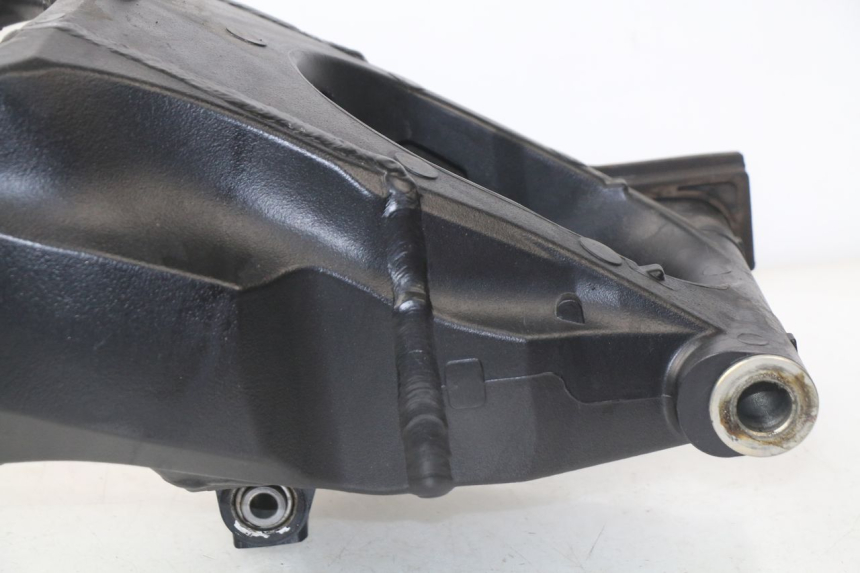 photo de SCHWINGE SUZUKI GSX-R GSXR K16 1000 (2012 - 2016) - Charakteristische Merkmale