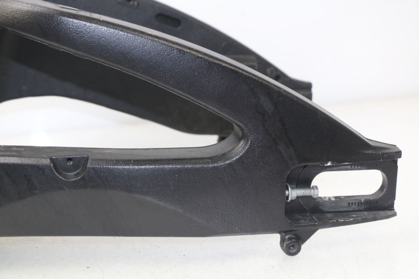 photo de SCHWINGE SUZUKI GSX-R GSXR K16 1000 (2012 - 2016) - Hochauflösende Nahaufnahme