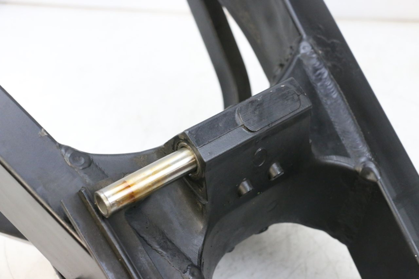 photo de SCHWINGE SUZUKI GSXR GSX-R 1000 (2003 - 2004) - Geprüftes Gebrauchtteil