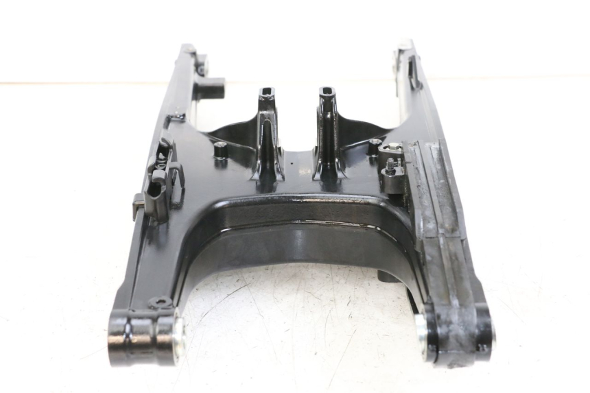 photo de SCHWINGE HUSQVARNA SVARTPILEN 401 (2018 - 2023) - Charakteristische Merkmale