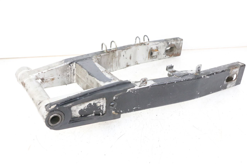 photo de SCHWINGE KAWASAKI ZR7 ZR-7 S 750 (1999 - 2004) - Zoom auf Gebrauchszustand