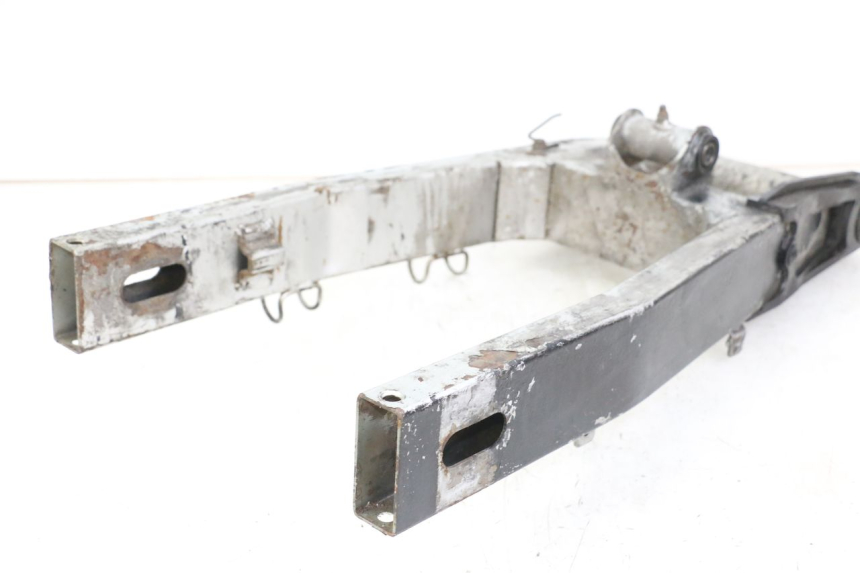 photo de SCHWINGE KAWASAKI ZR7 ZR-7 S 750 (1999 - 2004) - Technische Nahaufnahme