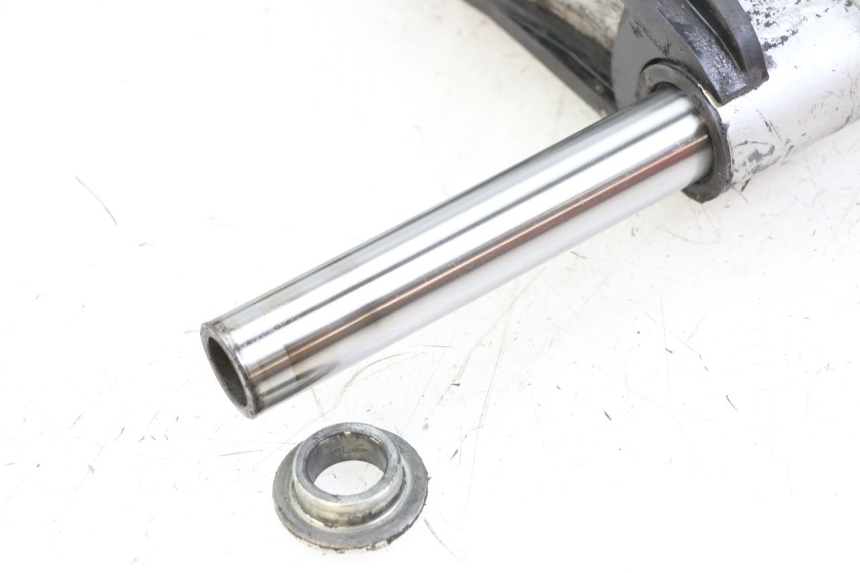 photo de SCHWINGE KAWASAKI ZR7 ZR-7 S 750 (1999 - 2004) - Oberflächenzustand und Material