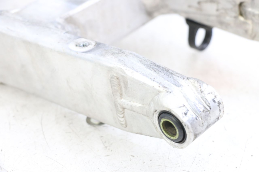 photo de SCHWINGE KAWASAKI KX L 85 (2022 - 2024) - Technische Nahaufnahme