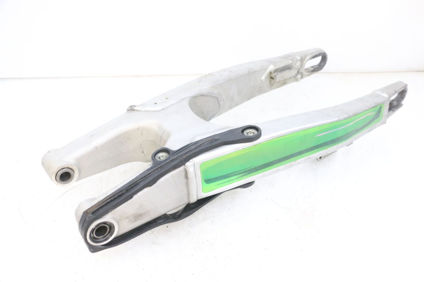 photo de SCHWINGE KAWASAKI KXF KX-F 250 (2017 - 2019) - Zoom auf Komponenten