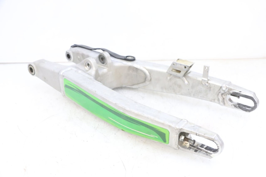 photo de SCHWINGE KAWASAKI KXF KX-F 250 (2017 - 2019) - Fokus auf die Struktur