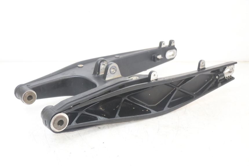 photo de SCHWINGE MASAI SCRAMBLER SPORT 125 (2021 - 2025) - Zoom auf Gebrauchszustand