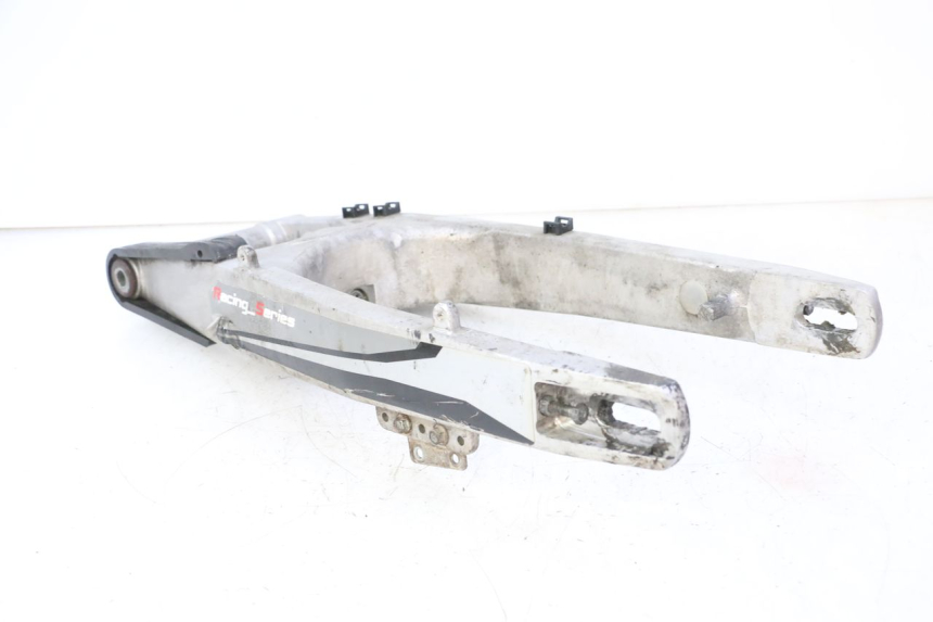 photo de SCHWINGE RIEJU MRT 50 (2018 - 2021) - Charakteristische Merkmale