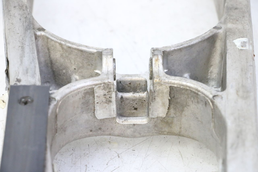 photo de SCHWINGE RIEJU MRT 50 (2018 - 2021) - Details der Befestigungspunkte