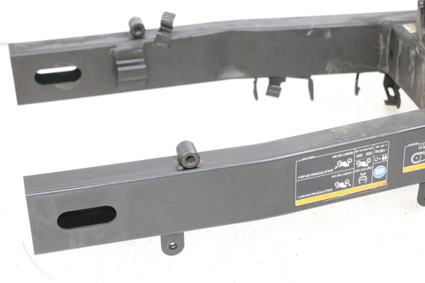 photo de SCHWINGE KAWASAKI NINJA 400 (2018 - 2023) - Kennzeichnungen und Originalreferenzen