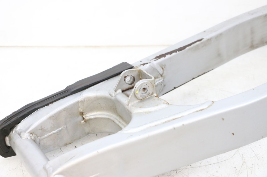 photo de SCHWINGE HONDA NSR R 125 (1994 - 2003) - Hochauflösende Nahaufnahme