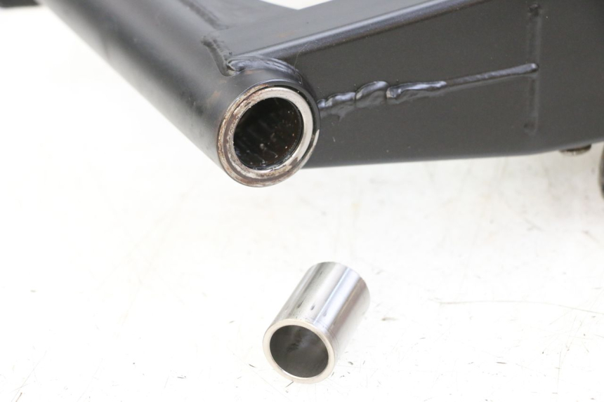 photo de SCHWINGE SUZUKI GSR 750 (2011 - 2017) - Detailansicht des Bauteils