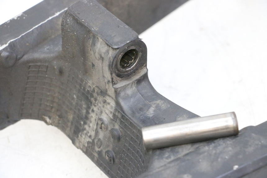 photo de SCHWINGE SUZUKI SV S 650 (2003 - 2009) - Detailansicht des Bauteils