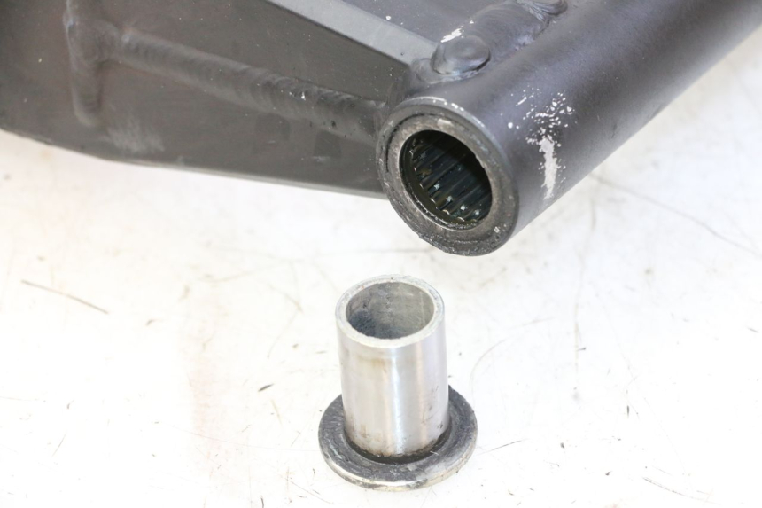 photo de SCHWINGE SUZUKI SV S 650 (2003 - 2009) - Zoom auf Gebrauchszustand