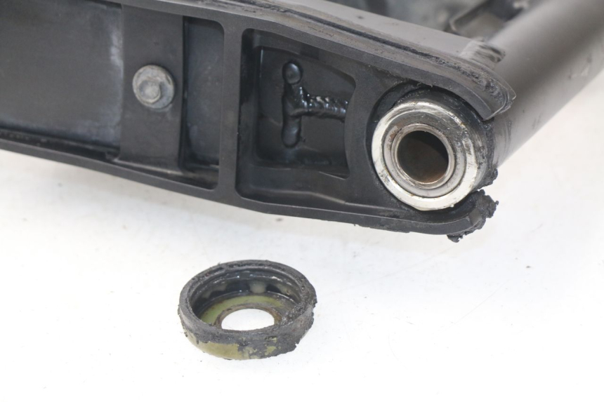 photo de SCHWINGE YAMAHA TDM ABS 900 (2002 - 2014) - Detailansicht des Bauteils