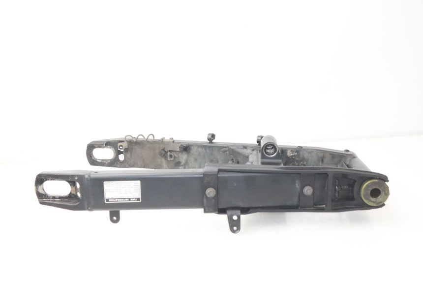 photo de SCHWINGE YAMAHA TDM ABS 900 (2002 - 2014) - Details der Befestigungspunkte