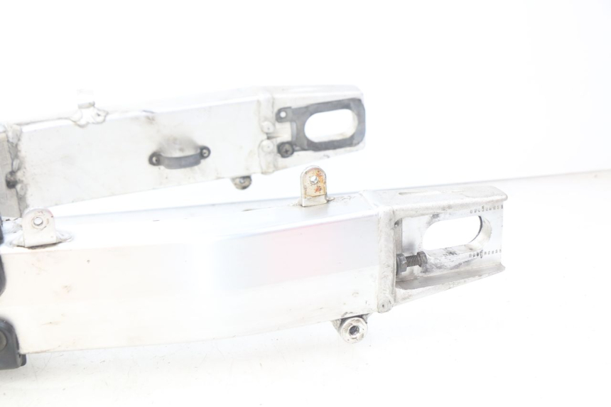 photo de SCHWINGE SUZUKI TLS TL S 1000 (1997 - 2001) - Geprüftes Gebrauchtteil