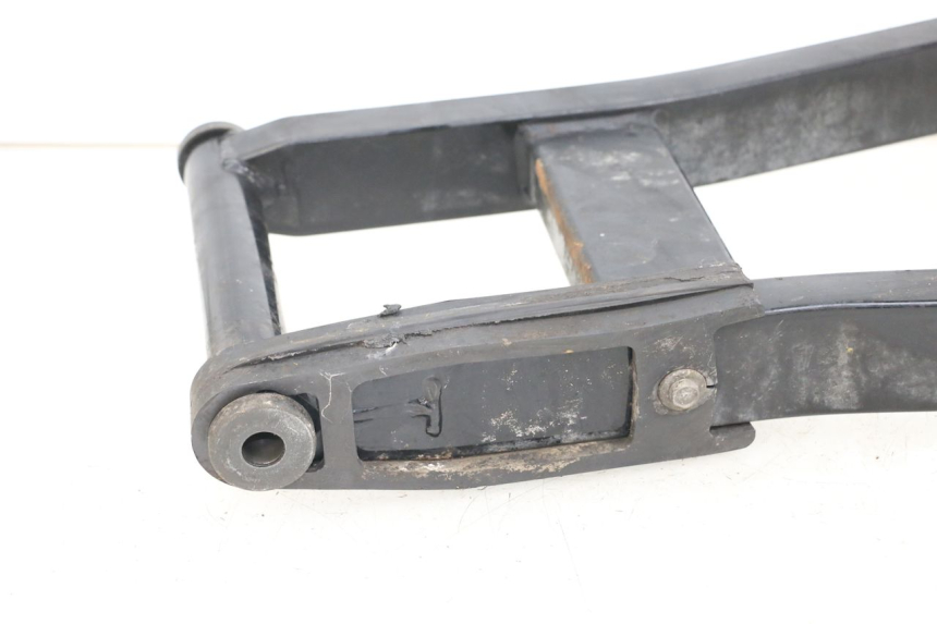 photo de SCHWINGE SUZUKI VL INTRUDER 125 (2004 - 2007) - Geprüftes Gebrauchtteil