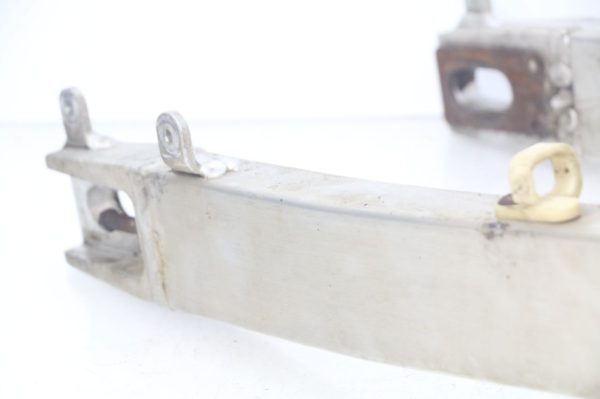 photo de SCHWINGE SUZUKI XF FREEWIND 650 (1997 - 2003) - Details der Befestigungspunkte