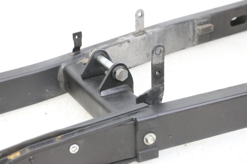 photo de SCHWINGE YAMAHA XJ6 ABS 600 (2008 - 2016) - Charakteristische Merkmale