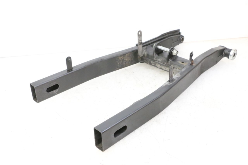 photo de SCHWINGE YAMAHA XJ6 ABS 600 (2008 - 2016) - Oberflächenzustand und Material