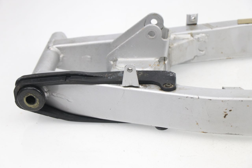 photo de SCHWINGE HONDA XLV VARADERO 125 (2000 - 2006) - Technische Nahaufnahme