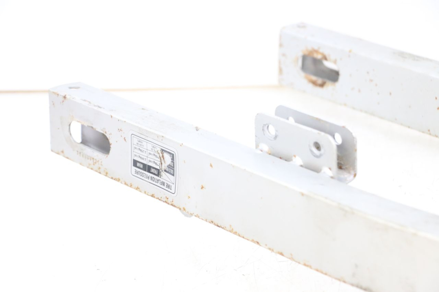 photo de Schwinge HYOSUNG XRX 125 (2000 - 2008) - Fokus auf die Struktur