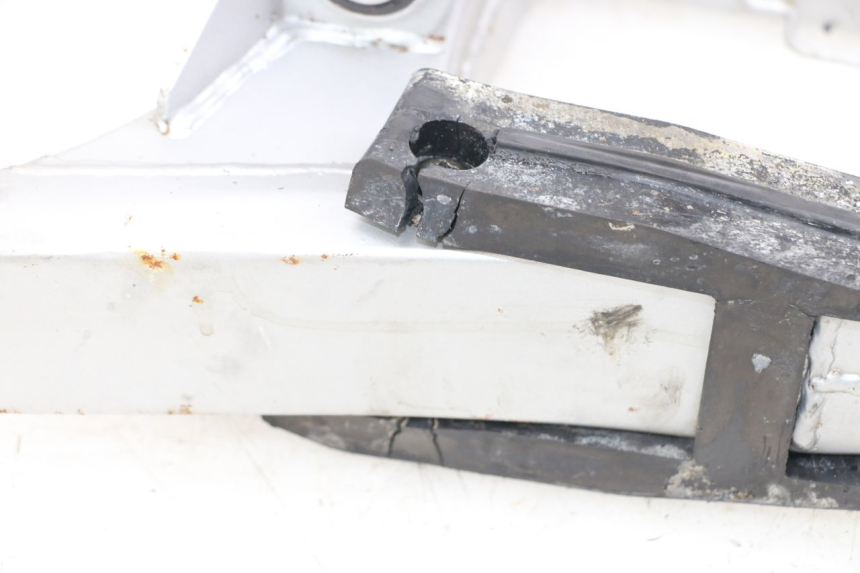 photo de Schwinge HYOSUNG XRX 125 (2000 - 2008) - Alternative Perspektive