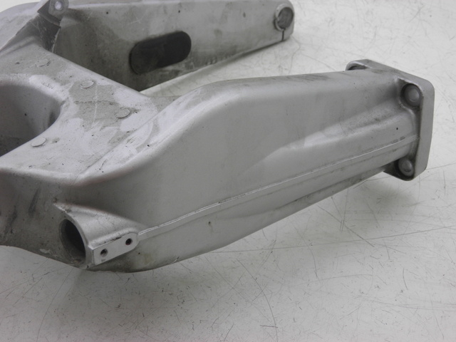 photo de SCHWINGE YAMAHA FJR 1300 (2004 - 2005) - Weitere Ansicht des Artikels