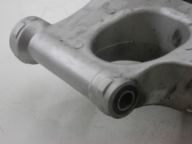 photo de SCHWINGE YAMAHA FJR 1300 (2004 - 2005) - Technische Nahaufnahme