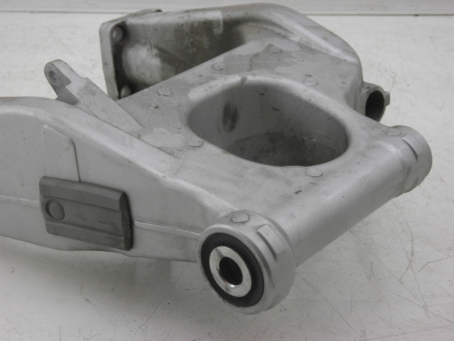 photo de SCHWINGE YAMAHA FJR 1300 (2004 - 2005) - Gesamtansicht des Produkts