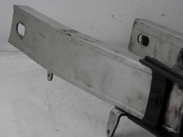 photo de SCHWINGE YAMAHA FZS FAZER 600 (1998 - 2001) - Zoom auf Gebrauchszustand