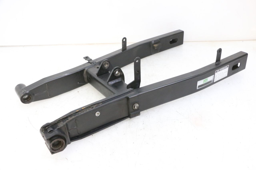 photo de SCHWINGE YAMAHA XJ6 600 (2008 - 2016) - Technische Nahaufnahme