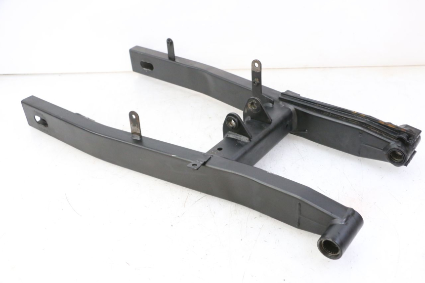 photo de SCHWINGE YAMAHA XJ6 600 (2008 - 2016) - Details der Befestigungspunkte