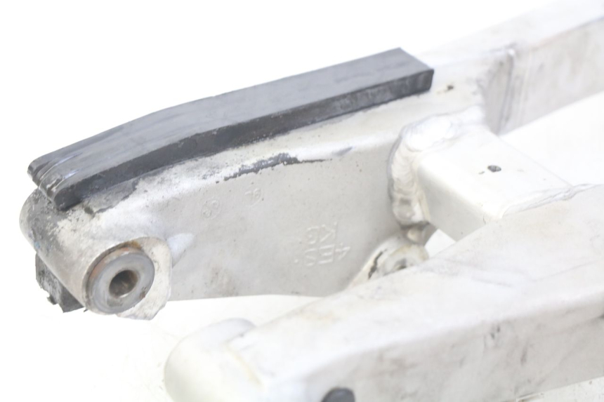 photo de SCHWINGE YAMAHA YZ 85 (2019 - 2021) - Details der Befestigungspunkte