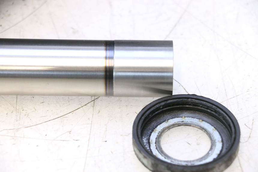 photo de SCHWINGE YAMAHA YZF R6 600 (2008 - 2009) - Detaillierte Sichtprüfung