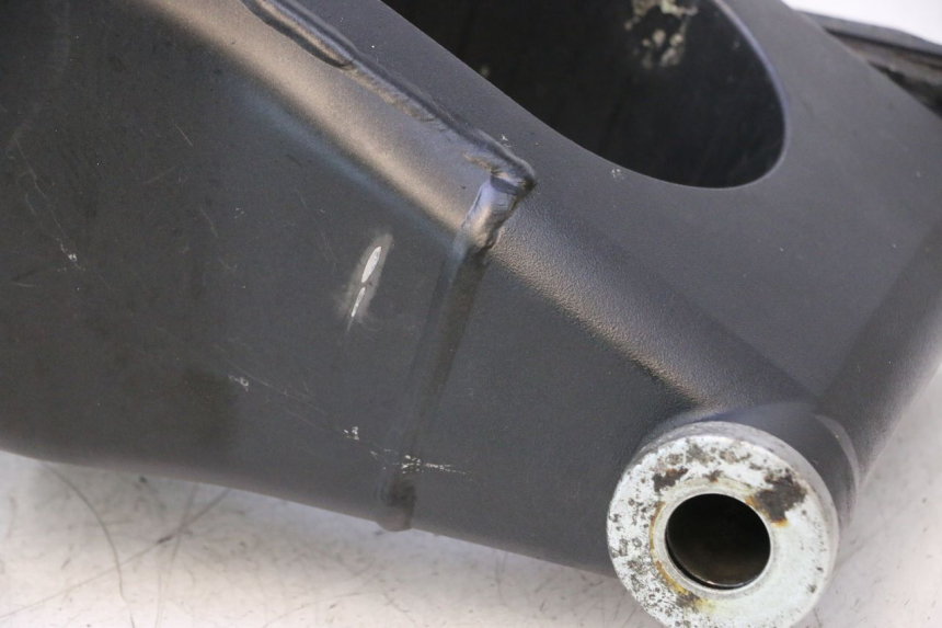 photo de SCHWINGE YAMAHA YZF R6 600 (2008 - 2009) - Details der Befestigungspunkte