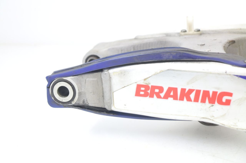 photo de SCHWINGE YAMAHA YZF YZ-F 450 (2018 - 2021) - Oberflächenzustand und Material