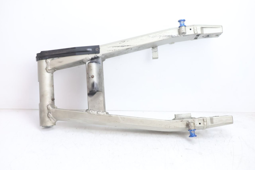 photo de SCHWINGE KAWASAKI ZX-6R ZX6R 600 (2000 - 2002) - Charakteristische Merkmale