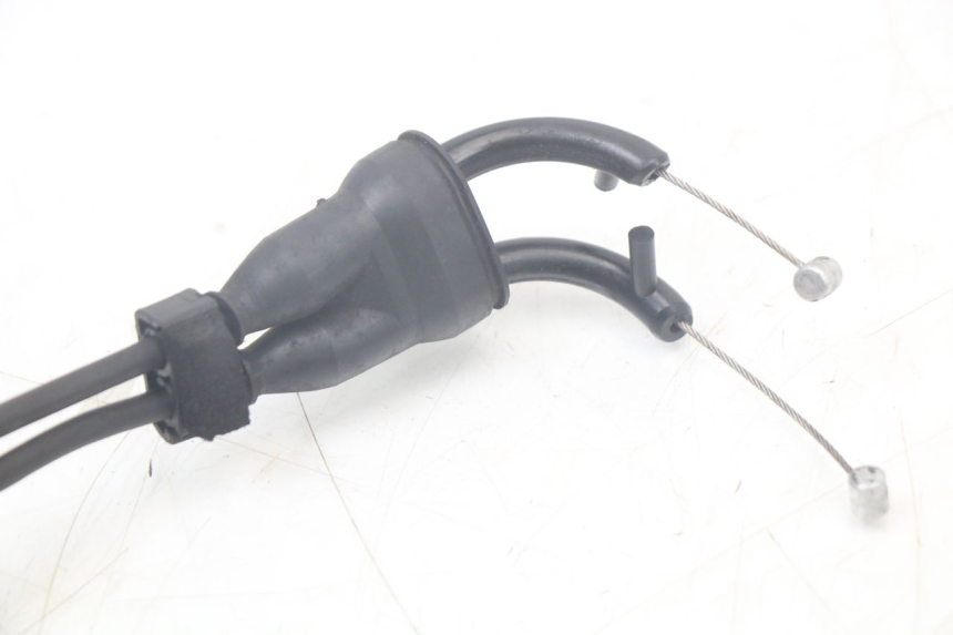 photo de GASZUG YAMAHA MT-07 MT07 ABS 700 (2014 - 2017) - Zoom auf Gebrauchszustand