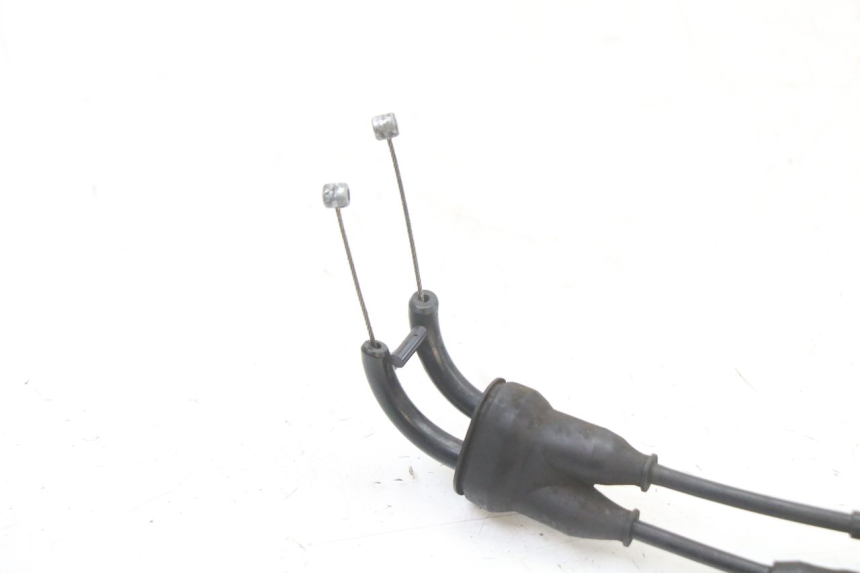 photo de GASZUG YAMAHA FZS FAZER 600 (2001 - 2003) - Zoom auf Gebrauchszustand