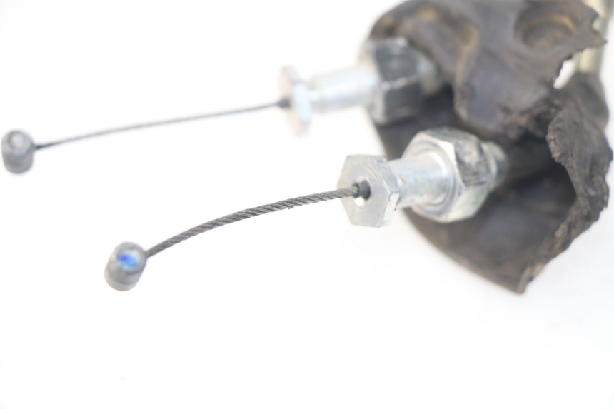 photo de GASZUG YAMAHA YZ-F YZF 250 (2014 - 2018) - Details der Befestigungspunkte