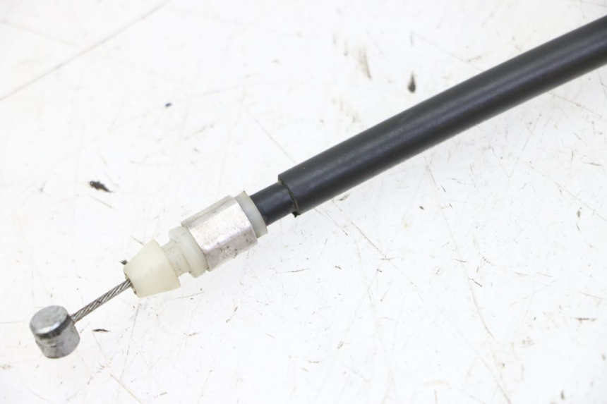 photo de SITZBANKSCHLOSS ZUG YAMAHA FZ6 FAZER S2 600 (2007 - 2011) - Zoom auf Gebrauchszustand