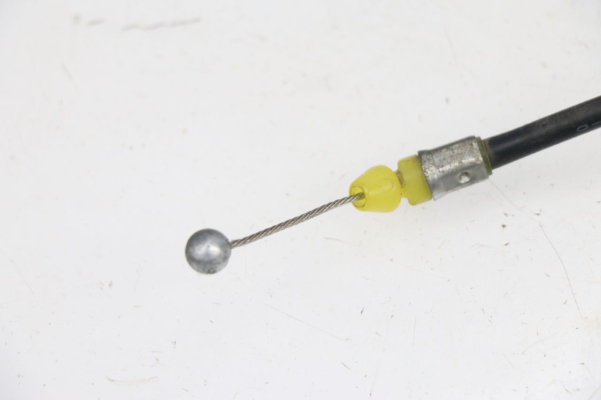 photo de SITZBANKSCHLOSS ZUG SUZUKI GSR 750 (2011 - 2017) - Zoom auf Gebrauchszustand