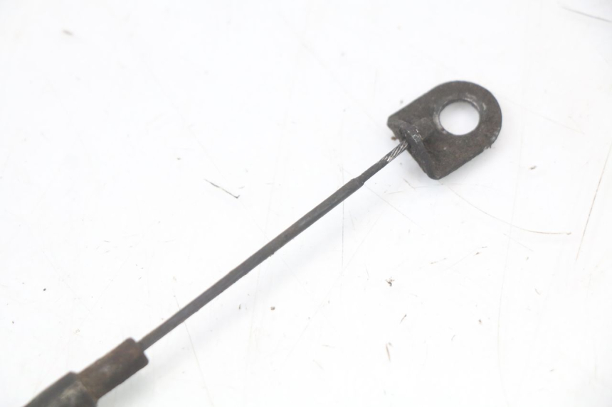 photo de SITZBANKSCHLOSS ZUG SUZUKI GZ MARAUDER 125 (1998 - 2004) - Alternative Perspektive