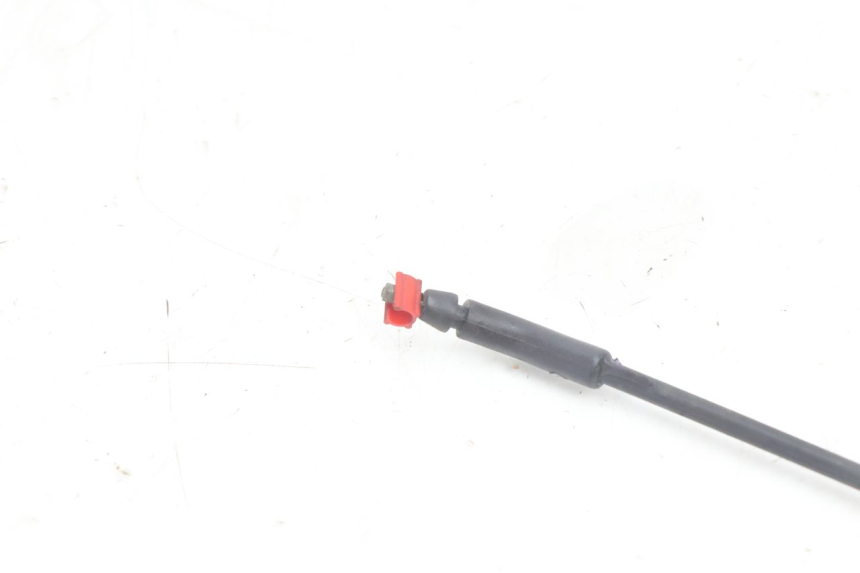 photo de SITZBANKSCHLOSS ZUG PIAGGIO MP3 500 (2016 - 2018) - Details der Befestigungspunkte