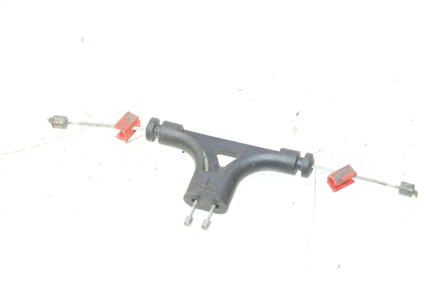 photo de SITZBANKÖFFNUNGSKABEL YAMAHA XMAX X-MAX 125 (2006 - 2009) - Technische Nahaufnahme