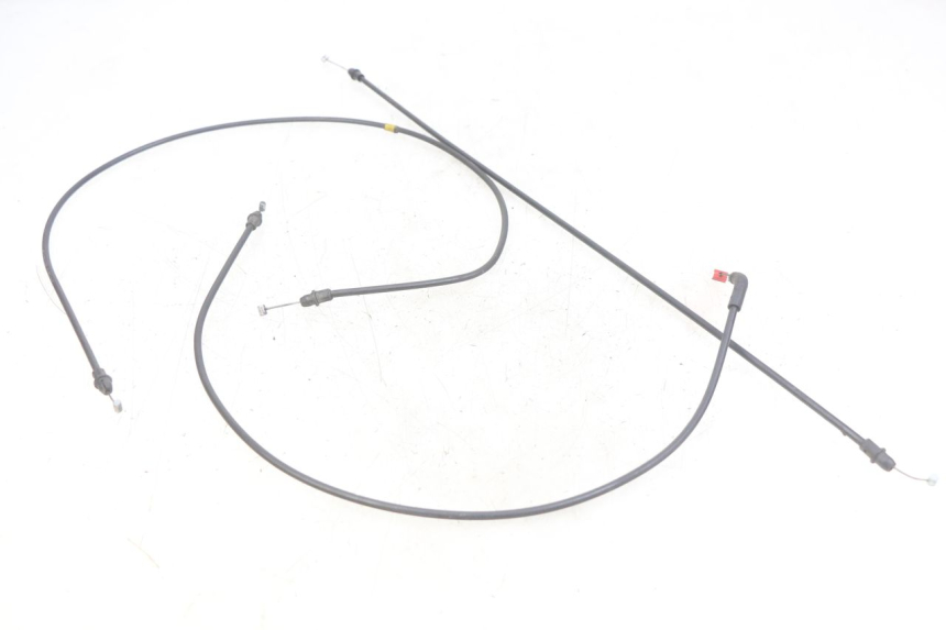 photo de SITZBANKÖFFNUNGSKABEL PIAGGIO XEVO - X EVO 125 (2007 - 2017) - Zoom auf Gebrauchszustand